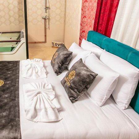 Hotel Sonoma Kosovo Polje Bagian luar foto