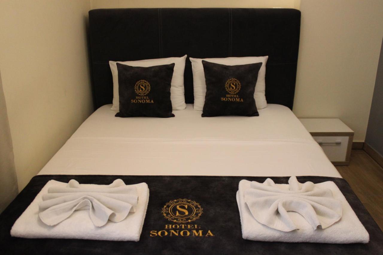 Hotel Sonoma Kosovo Polje Bagian luar foto